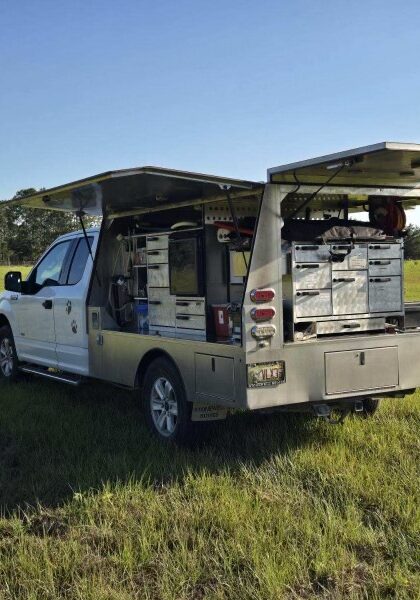 mobile-veterinarian-beverly-hills-fl Countryside Vets Large Animal Emergency Truck
